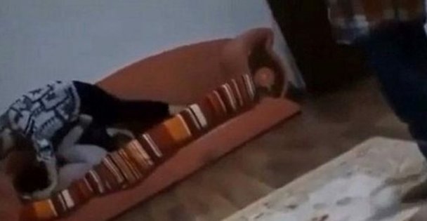 Kocaeli'de çocuklarını darbettiği ileri sürülen anne ve erkek arkadaşı hakim karşısında