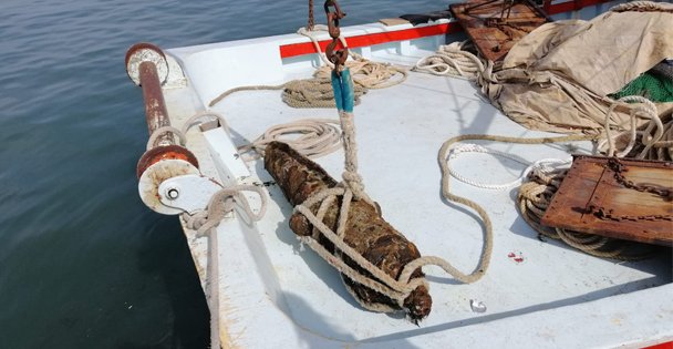Kocaeli'de Denizden Tarihi Top Çıkarıldı