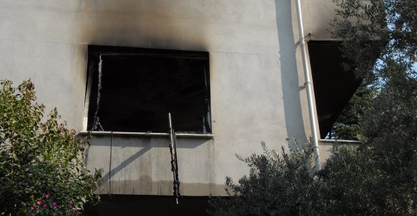 Kocaeli'de ev yangını