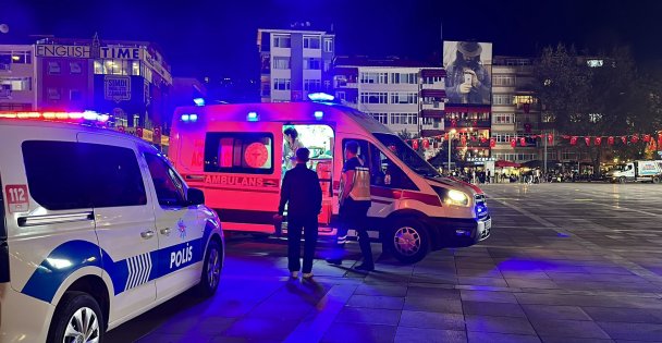 Kocaeli'de İki Grup Arasında Bıçaklı Kavga: 1 Yaralı