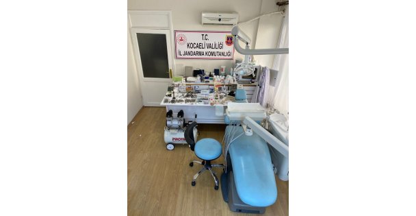 Kocaeli'de kaçak muayenehaneye yapılan operasyonda bir kişi gözaltına alındı