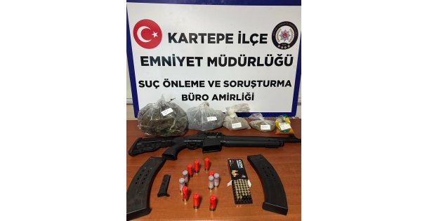 Kocaeli'de şüphelinin evine yapılan baskında uyuşturucu ele geçirildi