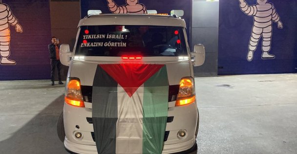 Kocaeli'de sürücüler İsrail'i protesto etti