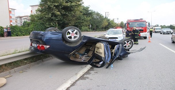 Kocaeli'de trafik kazası: 4 yaralı