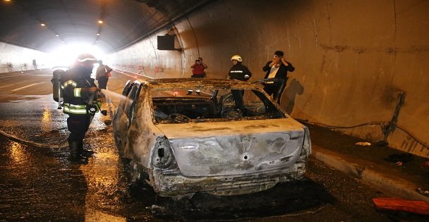 Kocaeli'de Tünelde Araç Yangını