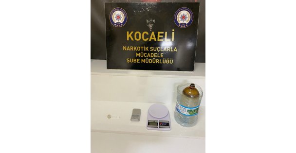 Kocaeli'de uyuşturucu operasyonunda 3 şüpheli tutuklandı