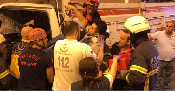 Kocaeli'de zincirleme trafik kazası