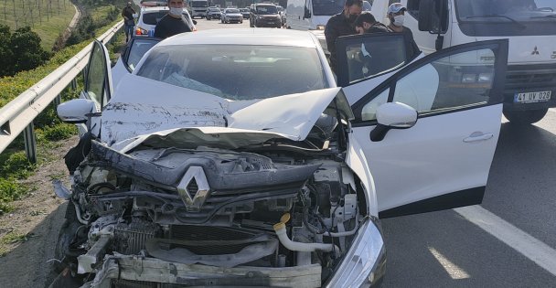 Kocaeli'de Zincirleme Trafik Kazası Ulaşımı Aksattı