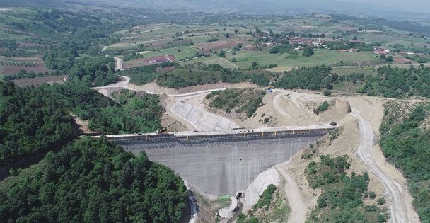 Kocaeli'deki İhsaniye Barajı Su Tutmaya Başladı