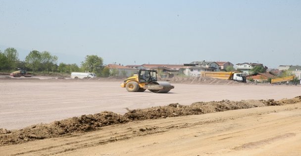 Kocaeli'deki sahra hastanesi inşaatı devam ediyor