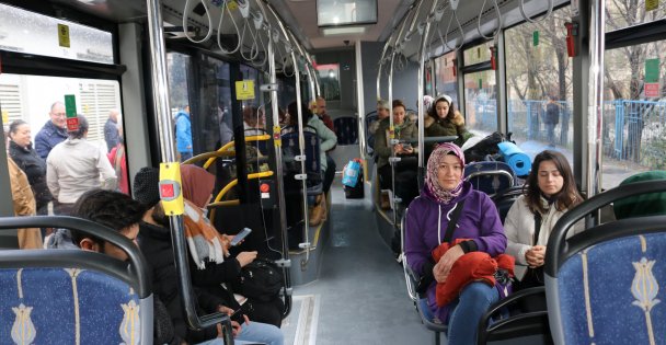 Kocaeli'den Hatay'a takviye sağlık personeli gönderildi