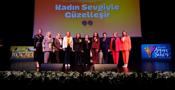 Kocaelili kadınlar şiddete karşı tek yürek oldu