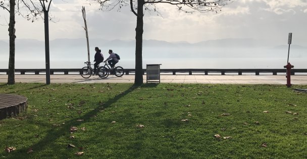 Kocaelili vatandaşlar bahardan kalma günün tadını çıkardı