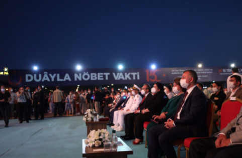 Kocaelililer 15 Temmuz Şehitlerini Rahmetle Andı