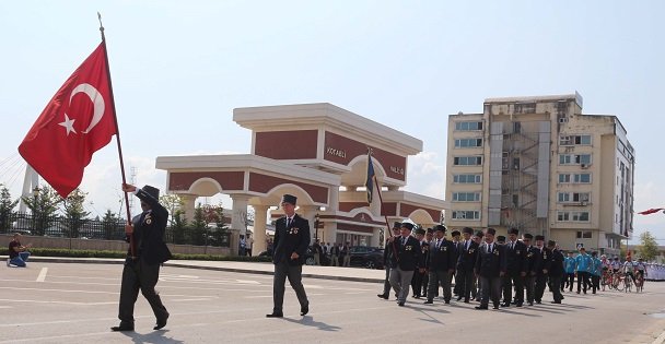 Büyük Zafer'in Yıldönümü Coşkuyla Kutlandı