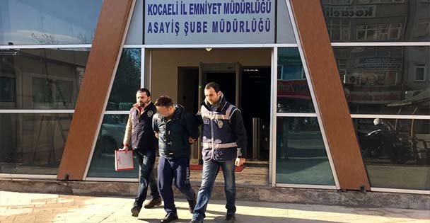 Kocaeli'nde otomobilden hırsızlık iddiası