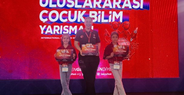 Kocaeli'nin genç dahileri TEKNOFEST'te ses getirdi