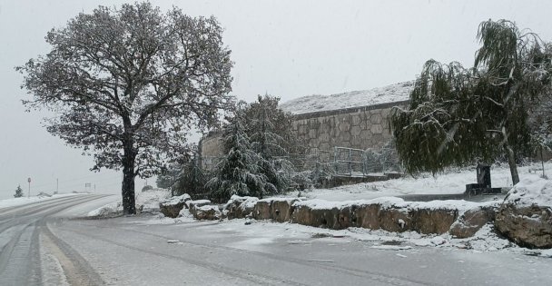 Kocaeli'nin Yüksek Kesimleri Beyaza Büründü