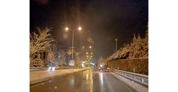 Kocaeli'nin yüksek kesimlerinde kar etkili oluyor
