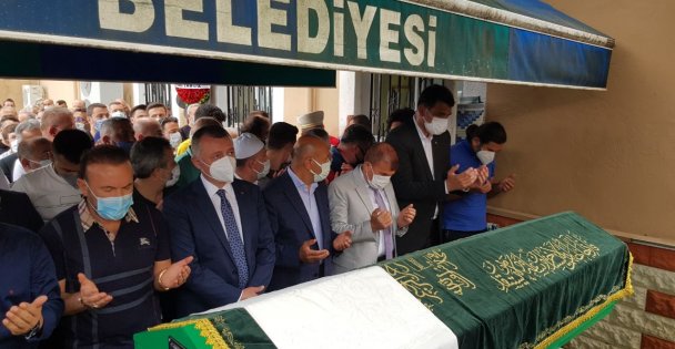 Kocaelispor'un eski başkanı Hüseyin Üzülmez'in cenazesi defnedildi