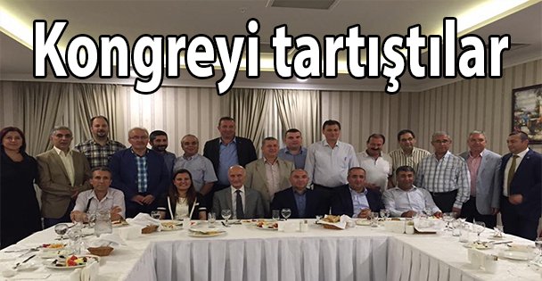 Kongreyi tartıştılar