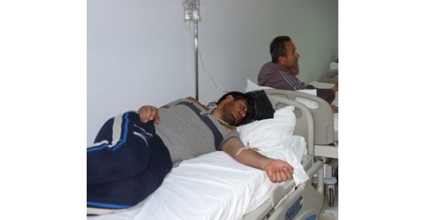 Köprü işçileri zehirlendi