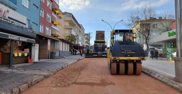 Körfez Akşemsettin Caddesi Asfaltlandı