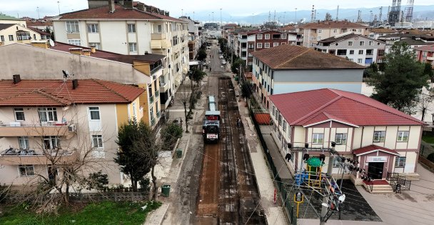 Körfez Petkimliler Caddesi'nde yoğun tempo