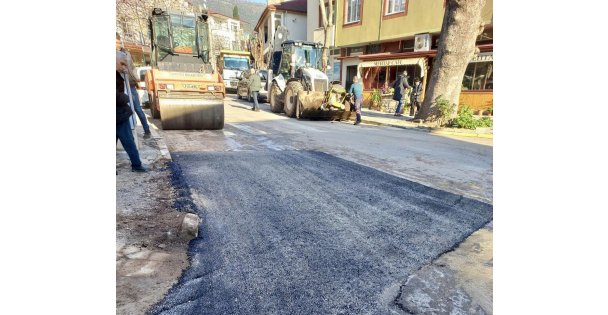 Körfez'de Bozuk Yollara Müdahale