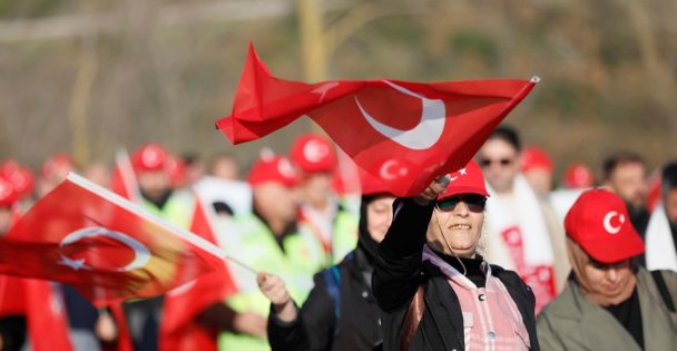 Körfezliler Sarıkamış Şehitleri İçin Yürüdü