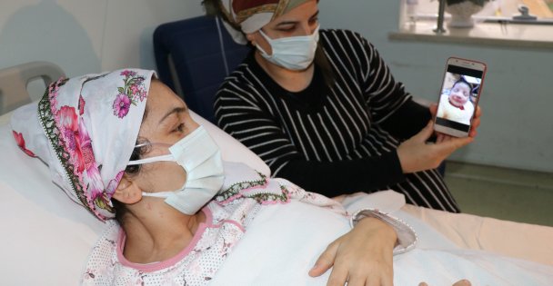 Koronavirüsü yenen anne bebeğine kavuşmayı bekliyor