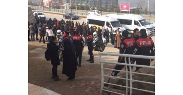 KOÜ karıştı öğrenciler birbirine girdi: 47 gözaltı