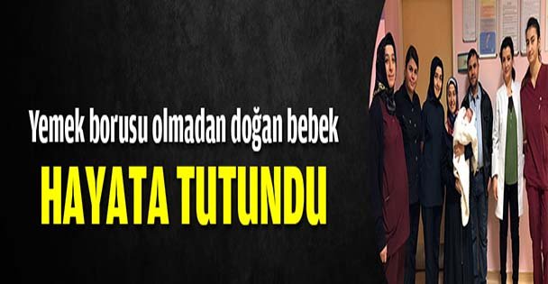 küçük bebek hayata tutundu