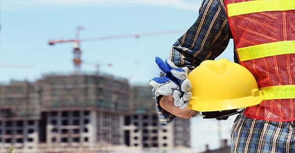 Kum haznesine düşen işçi hayatını kaybetti