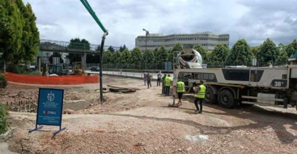 Kuruçeşme tramvay hattında hummalı çalışma