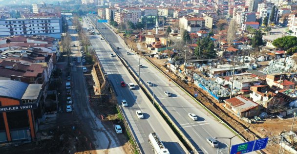 Kuruçeşme'de Tramvay İçin 130 Adet Fore Kazık Çakıldı