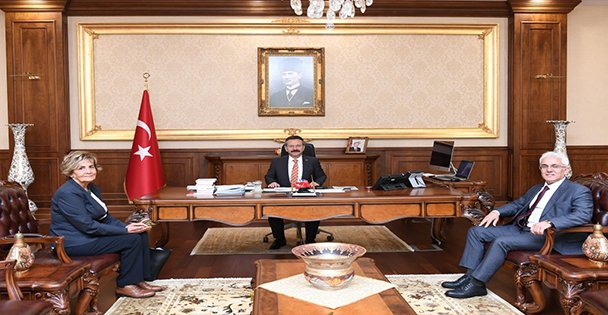 Kuzey Marmara Otoyolu Genel Müdürü ve Anadolu Otoyolu İşletme Müdürün'den Valimize Ziyaret Etti