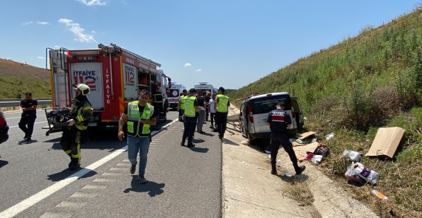 Kuzey Marmara Otoyolu'nda Feci Kaza: 2'si Çocuk 4 Yaralı