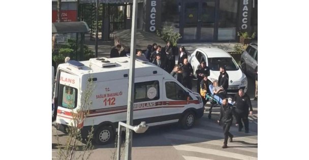 Lise öğrencileri arasında kan aktı: 1 kişi bıçaklandı