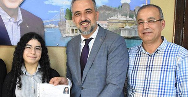 Lise öğrencisi'nden vekillik başvurusu