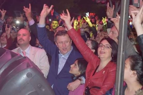 Lütfü Türkkan'ın Ofisi'ne görkemli açılış