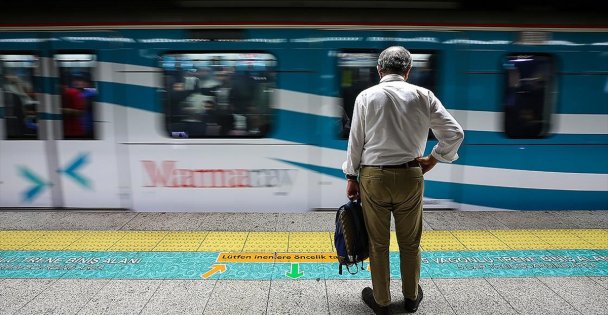 Marmaray'da yolcular hem mobil internetten yararlanacak hem de sesli görüşme yapabilecek