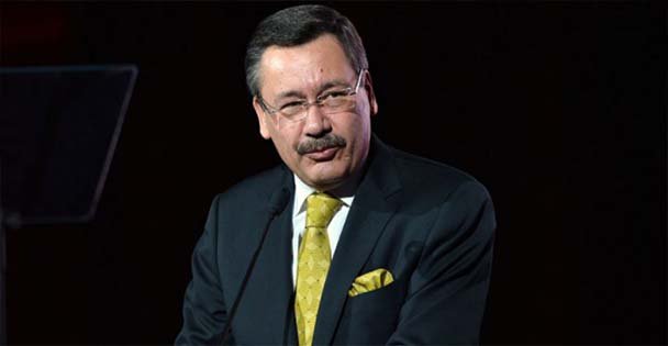 Melih Gökçek istifa etti