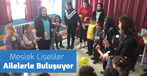 Meslek Liseliler Ailelerle Buluşuyor