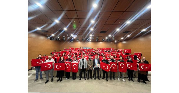 Milli Şairimiz, Darıca Millet Kütüphanesi'nde anıldı