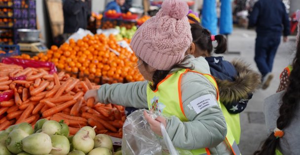 Miniklerin pazar heyecanı