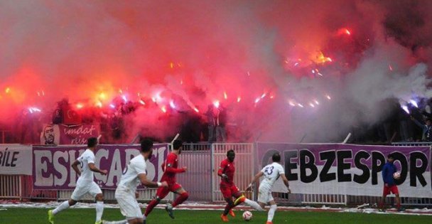 'Mor Menekşe' 3 Lige Doğru