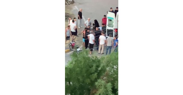 Motosikletin çarptığı 3 yaşındaki çocuk ağır yaralandı