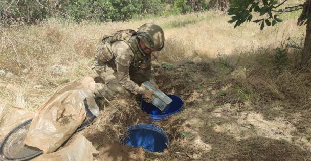 MSB: 'PKK'ya ait 2 bin 160 adet Doçka makineli tüfek mühimmatı ele geçirildi”