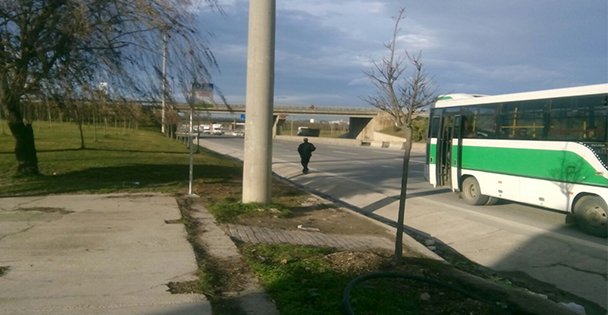 Muallimköy üst geçit ve durak istiyor!